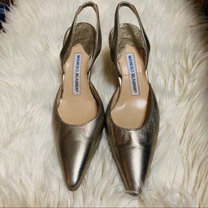 Manolo Blahnik gold metallic heels